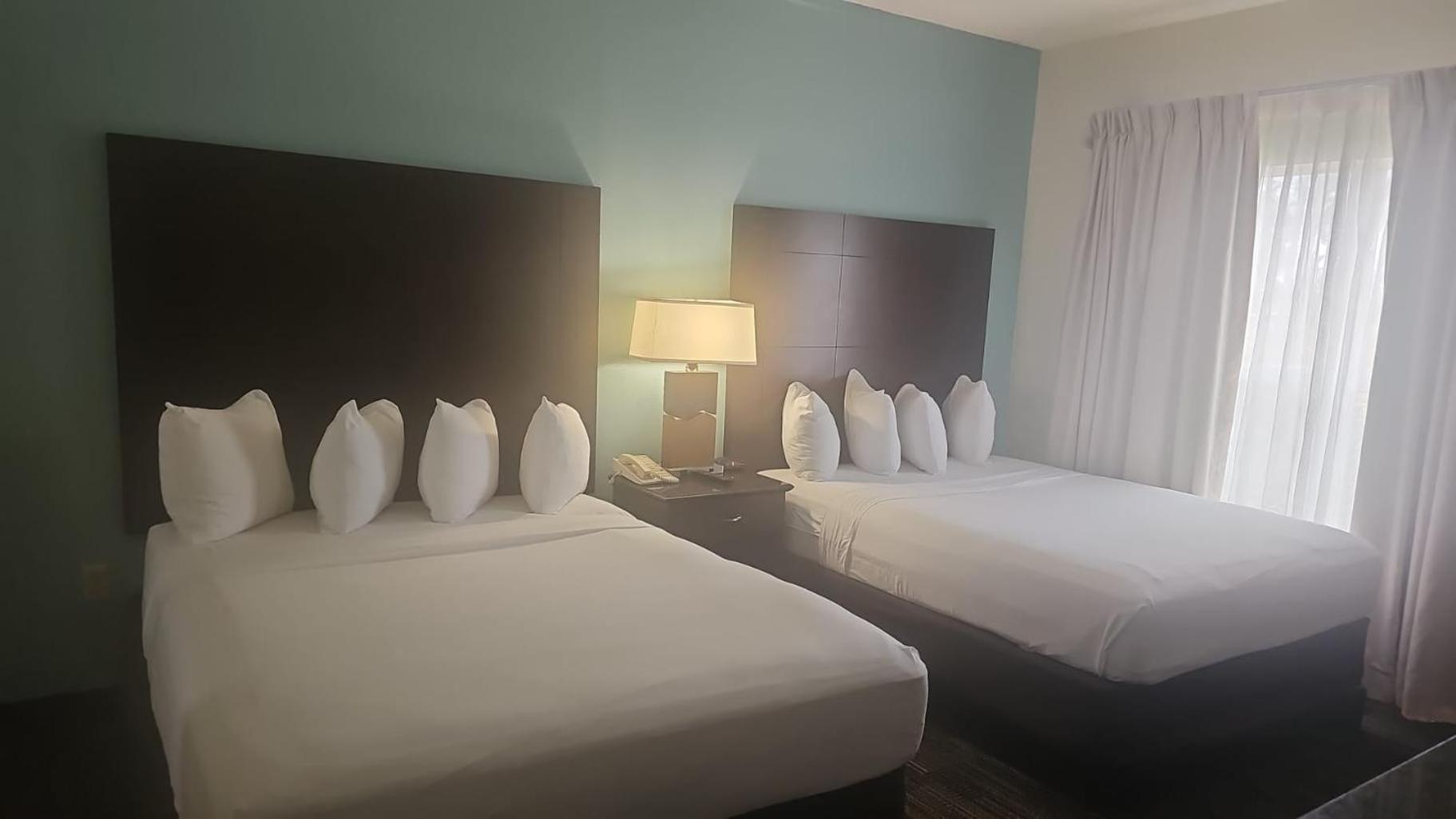 Montreal Suites Orlando Exterior foto